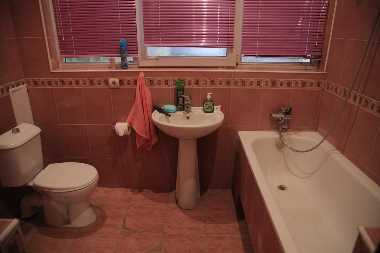 Noy Hostel Jerevan Buitenkant foto