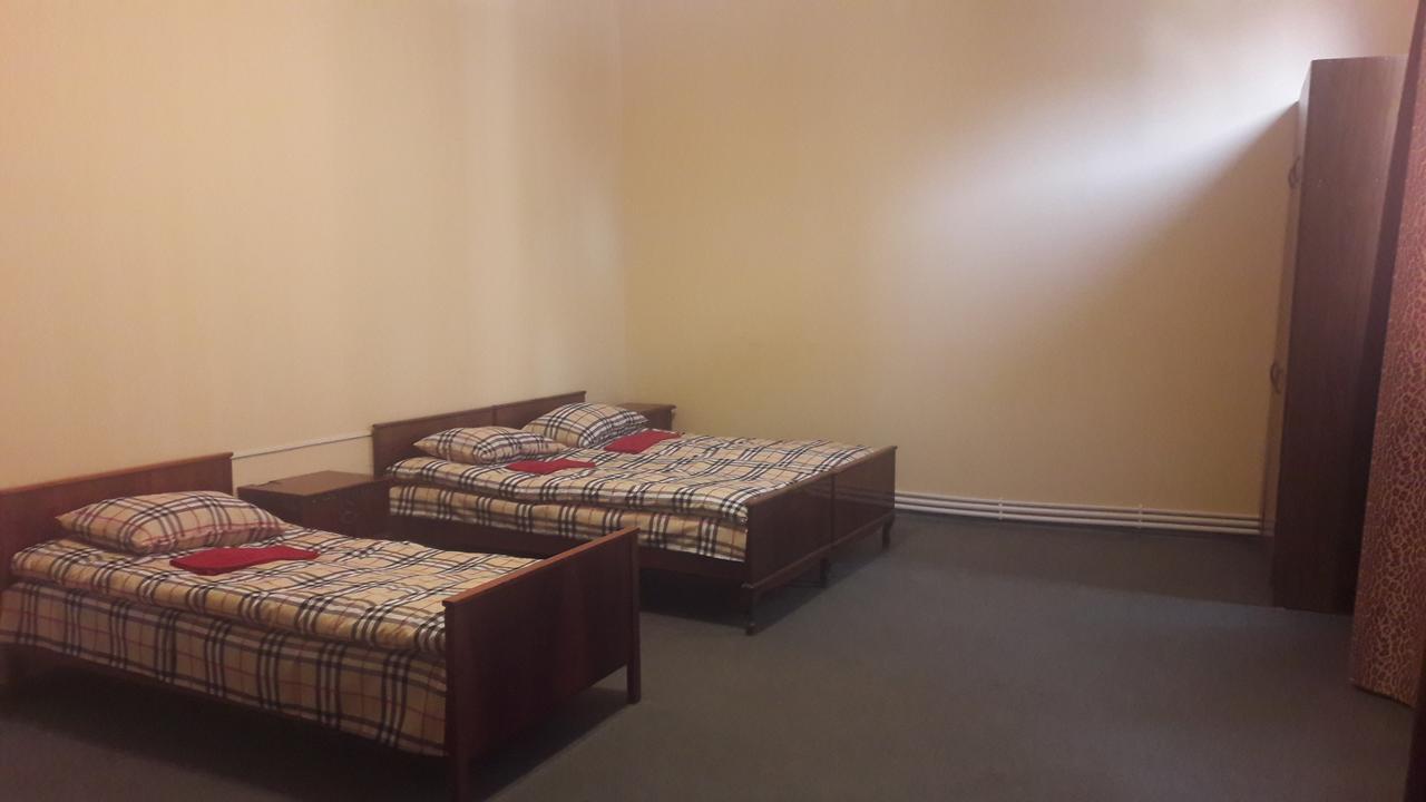 Noy Hostel Jerevan Buitenkant foto
