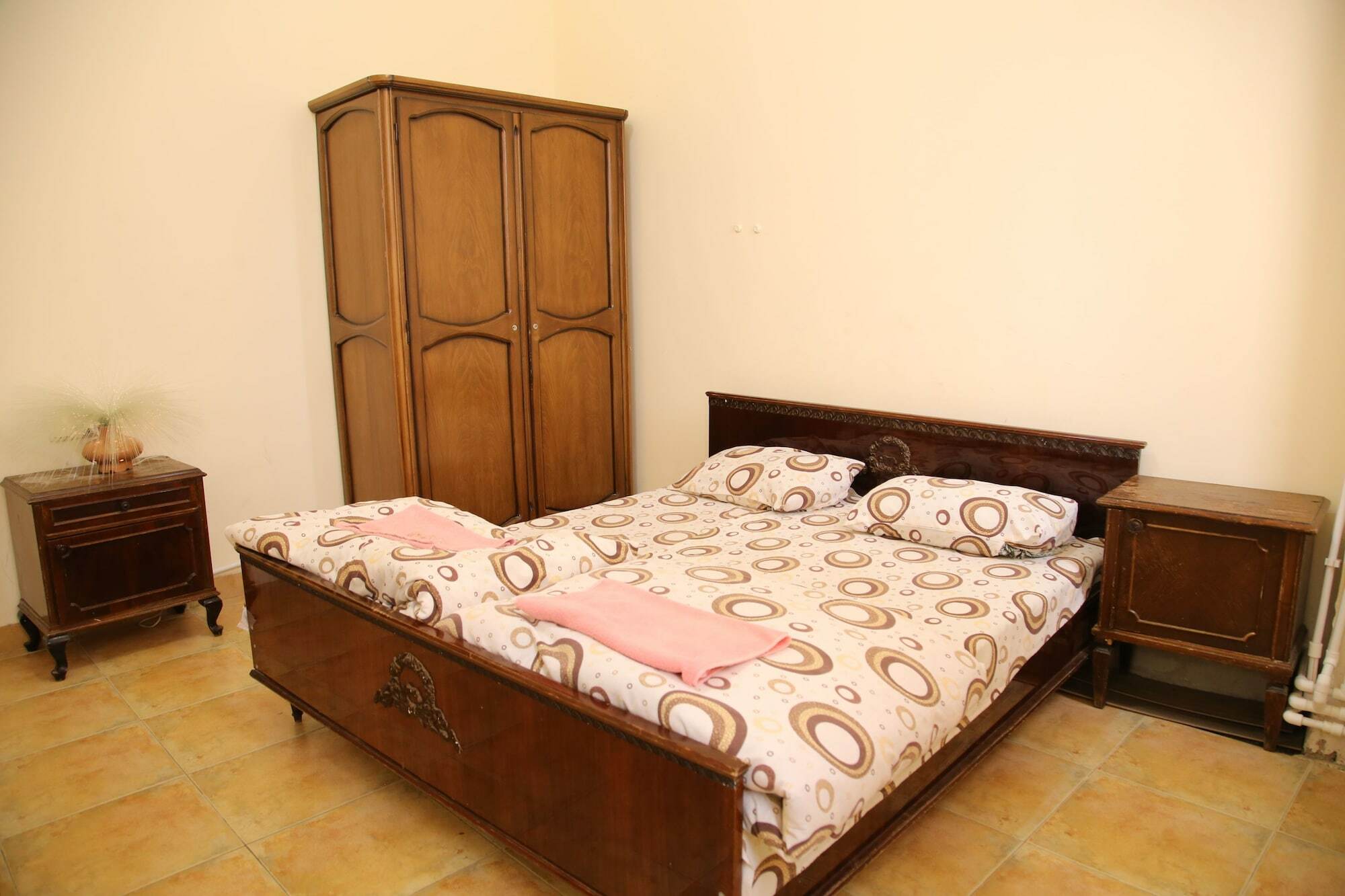 Noy Hostel Jerevan Buitenkant foto